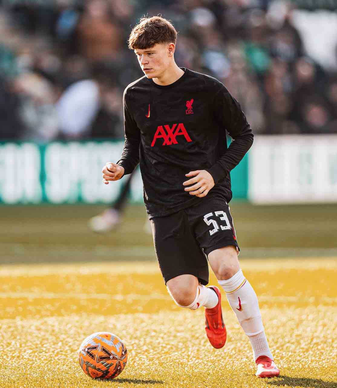 Ramiro Helmeyer sigue dando lecciones de futbol con el Liverpool